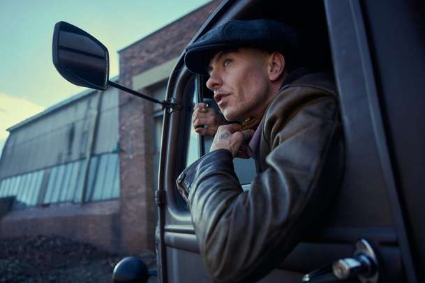 Gangy z Birminghamu: Nesmrtelný muž - Návrat Peaky Blinders má datum premiéry | Fandíme filmu