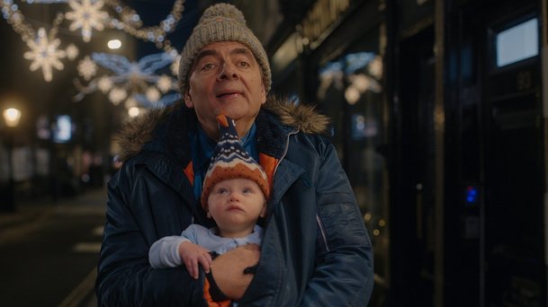Mimino na mušce: Rowan Atkinson se vrátil jako nebezpečný zmatkář na Netflix | Fandíme serialům