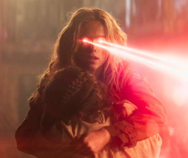 Supergirl: První pořádný trailer představuje těžce zahořklou hrdinku | Fandíme filmu