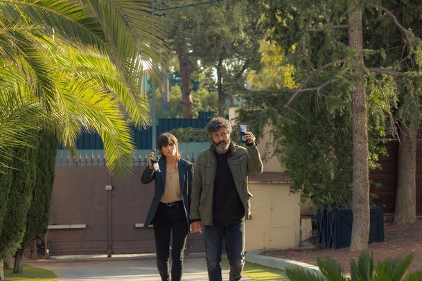 Město stínů: Tělem v plamenech začíná nová detektivka od Netflixu | Fandíme serialům