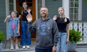 The Breadwinner: Taťka v bláznivé komedii pochopí, že obstarat domácnost není sranda | Fandíme filmu