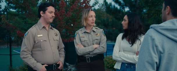 Untitled Home Invasion Romance:  Jason Biggs nechá napadnout ženu, aby získal její srdce | Fandíme filmu