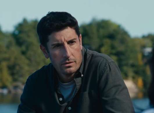 Untitled Home Invasion Romance:  Jason Biggs nechá napadnout ženu, aby získal její srdce | Fandíme filmu
