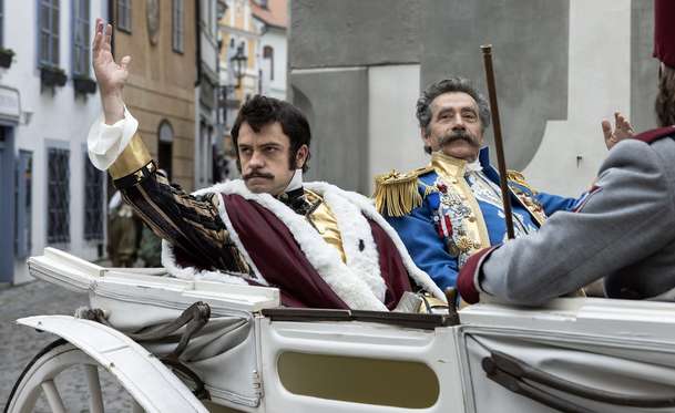 Recenze: Záhada strašidelného zámku úroveň štědrovečerních pohádek nepozvedla | Fandíme filmu