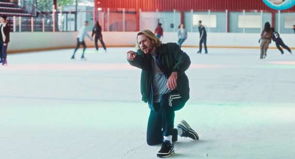 Ahoj a díky! - Do vánočních kin vstupuje nová romance | Fandíme filmu