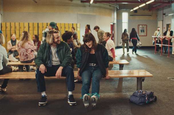 Ahoj a díky! - Do vánočních kin vstupuje nová romance | Fandíme filmu