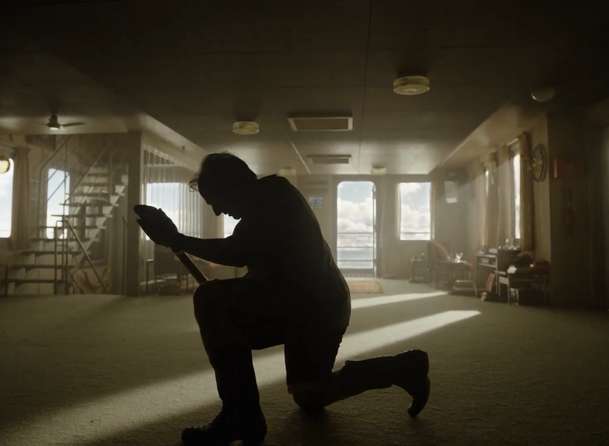 Digger: Tom Cruise po letech akce opět v dramatické komedii - 1. teaser | Fandíme filmu