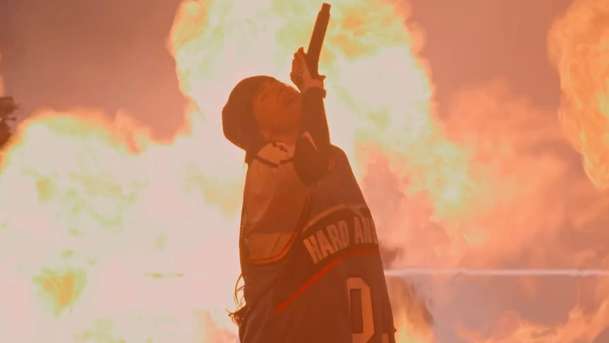 Billie Eilish – Hit Me Hard and Soft: The Tour - Koncertní mega film míří do kin | Fandíme filmu