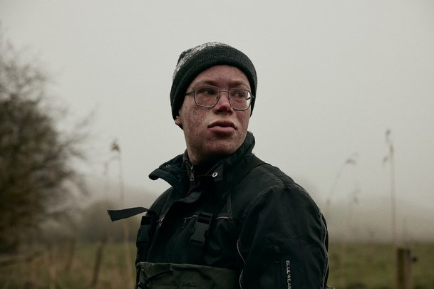 Země hříchu: Netflix právě startuje novou mrazivou detektivku | Fandíme serialům