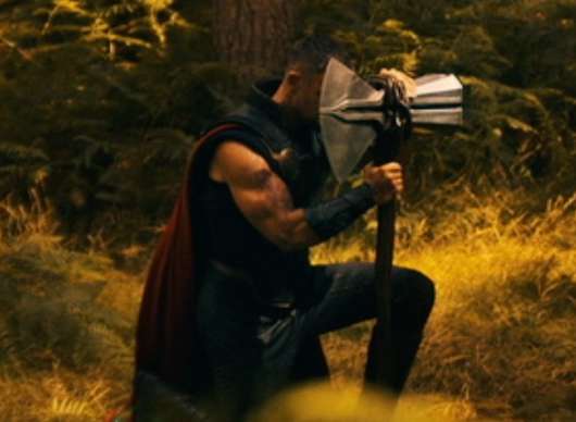 Avengers: Doomsday - Teaser s Thorem je venku oficiálně, v HD | Fandíme filmu