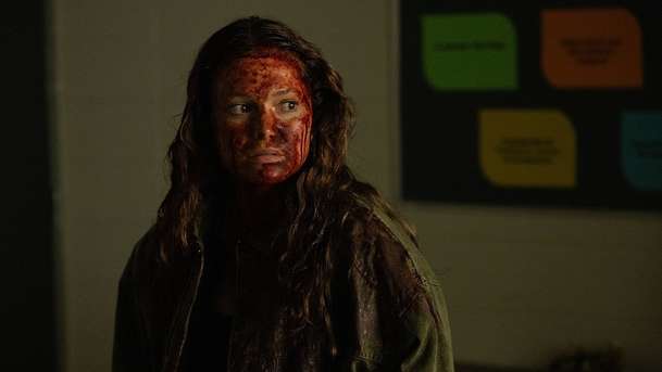 This Is Not a Test: Studenti se ukrývají ve škole před zombíky  v novém thrilleru | Fandíme filmu