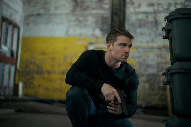 Noční agent: Oblíbený špionážní seriál je zpátky se 3. sérií | Fandíme serialům