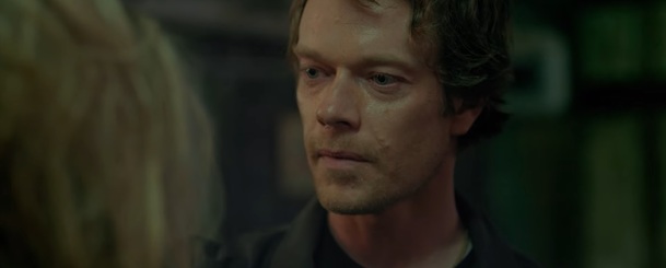 Girl Taken: V novém mrazivém seriálu unese dívku její vlastní učitel | Fandíme serialům