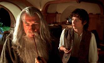 Pán prstenů: Hon na Gluma - Ian McKellen potvrdil návrat Froda | Fandíme filmu