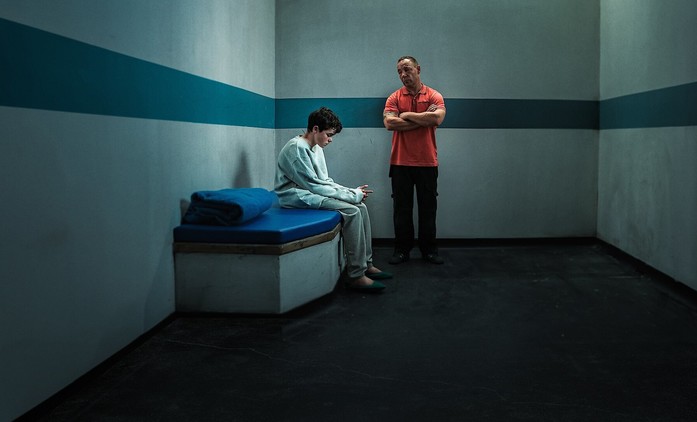 Zlatý glóbus 2026: Seriálové ceny zválcoval společensky důležitý Adolescent | Fandíme seriálům