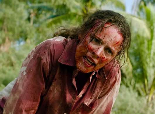 SOS: Šikanovaná podřízená si po ztroskotání pořádně podá bezpáteřního šéfa | Fandíme filmu