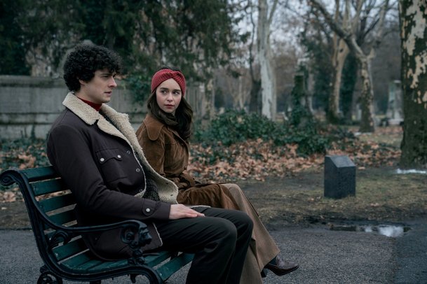 Ponies: Dvě nenápadné manželky se zapletou v SSSR do boje s KGB | Fandíme serialům