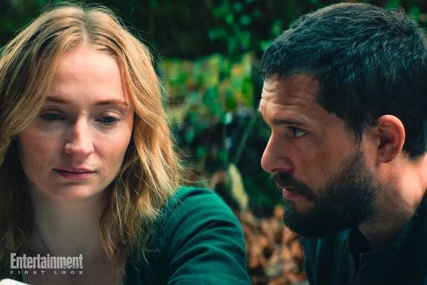 The Dreadful: Ze Sophie Turner a Kita Haringtona jsou milenci | Fandíme filmu