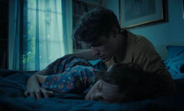 Trochu života: Holčičí mejdan napříč Evropou od hříšné euforie míří ke katastrofě | Fandíme filmu