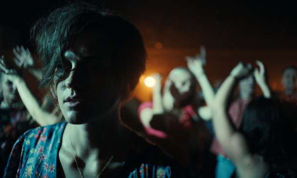 Trochu života: Holčičí mejdan napříč Evropou od hříšné euforie míří ke katastrofě | Fandíme filmu