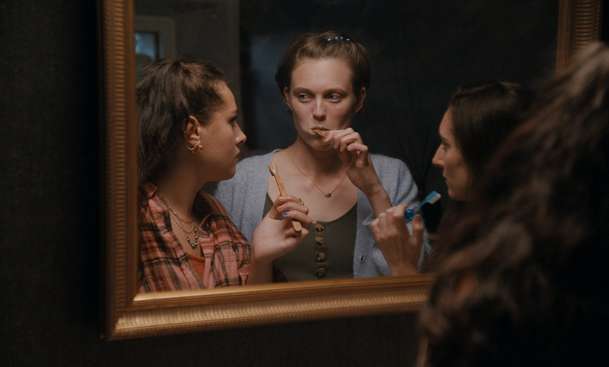 Trochu života: Holčičí mejdan napříč Evropou od hříšné euforie míří ke katastrofě | Fandíme filmu