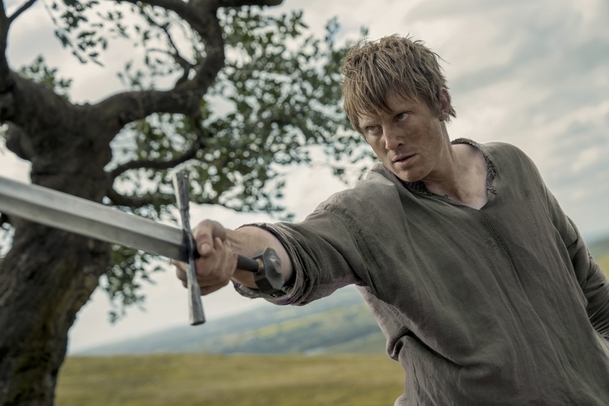 Rytíř Sedmi království: Návrat do světa Hry o trůny je tady | Fandíme serialům