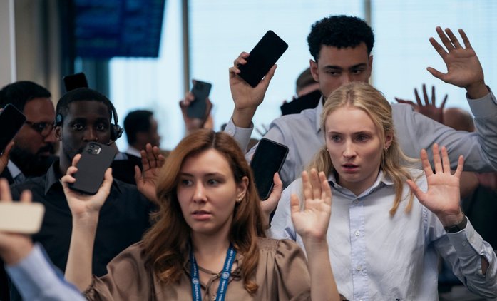 Přepadení: Sophie Turner proti organizovanému zločinu v napínavém thrilleru | Fandíme seriálům