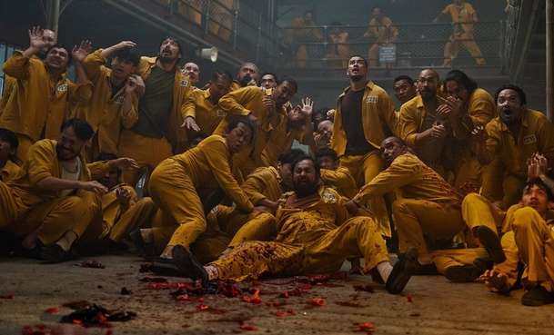 Ghost in the Cell: Nadpřirozený vězeň rozpoutá za mřížemi masakr | Fandíme filmu