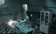 The Mortuary Assistant: Mrtví v márnici ožívají, aby posedli živé | Fandíme filmu