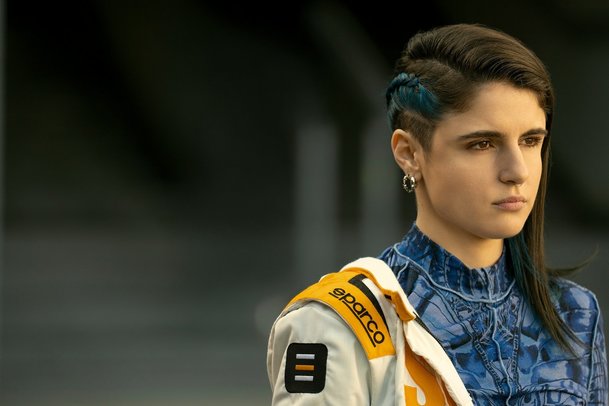 Motorvalley: Netflix přináší novinku milovníkům závodů a honiček | Fandíme serialům