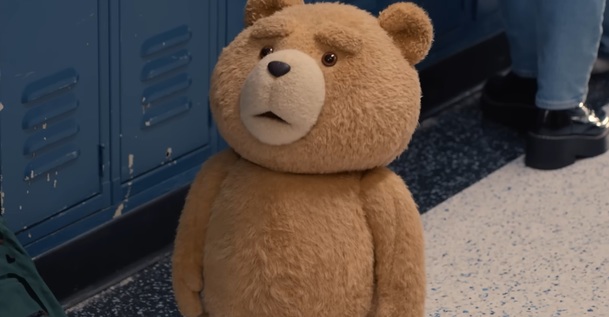 Méďa na své další dobrodružství láká v traileru, kde předvádí svůj nahatý rozkrok | Fandíme serialům