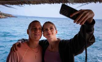 Nevděčné bytosti: V českém thrilleru mladá dívka zažije v Chorvatsku nebezpečný románek | Fandíme filmu