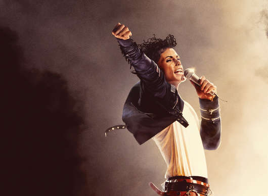 Michael: Retušované převyprávění Jacksonových úspěchů nabídlo 2. trailer | Fandíme filmu