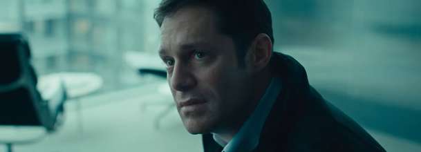 Guru: Z osobního kultu manipulativního šmejda vzejde vlna násilí | Fandíme filmu