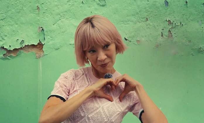 Sandiwara: Michelle Yeoh ztvárnila v novém snímku neskutečných 5 rolí | Fandíme filmu