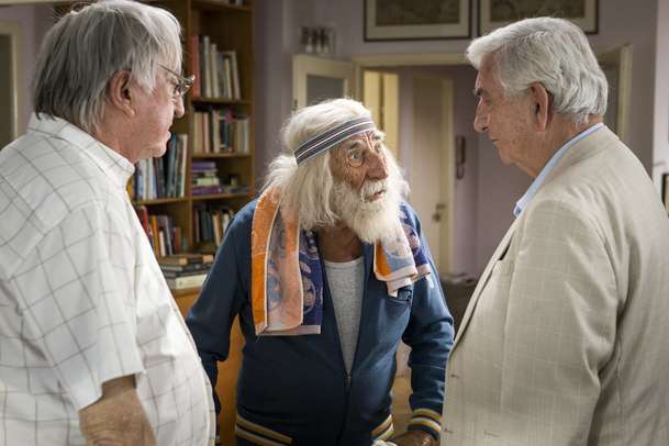 Někdo to rád v Plzni: Lábus či Donutil v mozaice lechtivých příběhů | Fandíme filmu