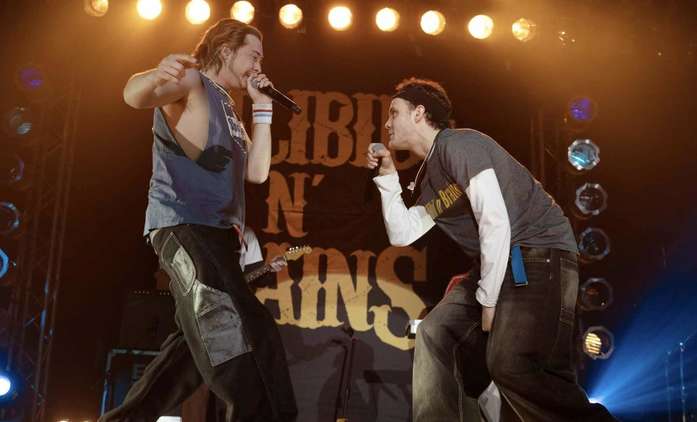 California Schemin': Dva chábři ze Skotska luxusně podělali hudební průmysl | Fandíme filmu