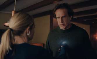 Over You Dead Body: V černé komedii se manželé snaží jeden druhého zavraždit | Fandíme filmu