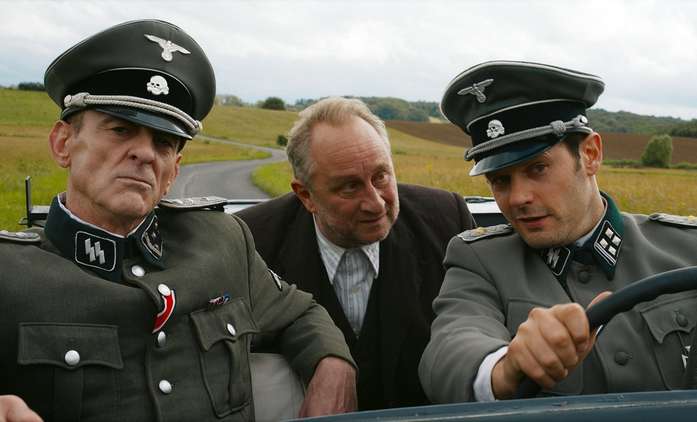 Šťastná hvězda: Absurdní komedie z 2. světové války míří do českých kin | Fandíme filmu