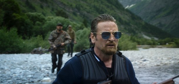 Lov: Právě dorazil drsný nový seriál, kde se do sebe pustí dvě skupiny lovců | Fandíme serialům