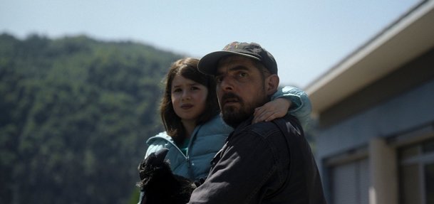 Lov: Právě dorazil drsný nový seriál, kde se do sebe pustí dvě skupiny lovců | Fandíme serialům