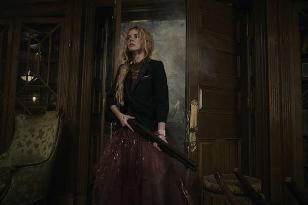 Krvavá nevěsta: Hra začíná – Šťavnatá osmiminutová ukázka je plná hororové zábavy | Fandíme filmu