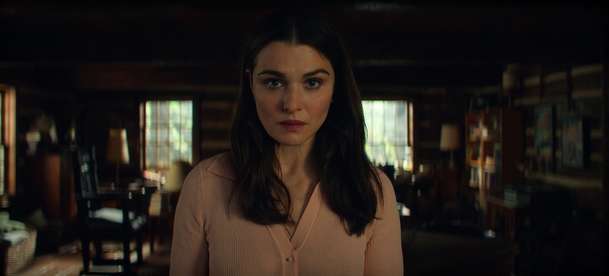 Seance za deštivého odpoledne: Rachel Weisz unese dítě, aby dokázala, že je vědma | Fandíme filmu