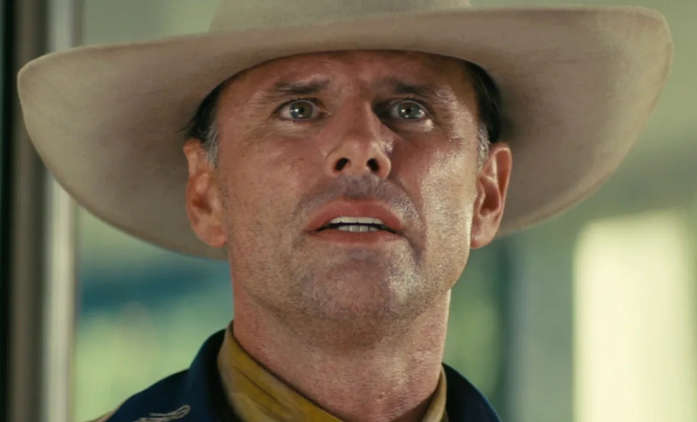 Mister: Walton Goggins se v novém akčňáku probudí celý od krve a bez vzpomínek | Fandíme filmu