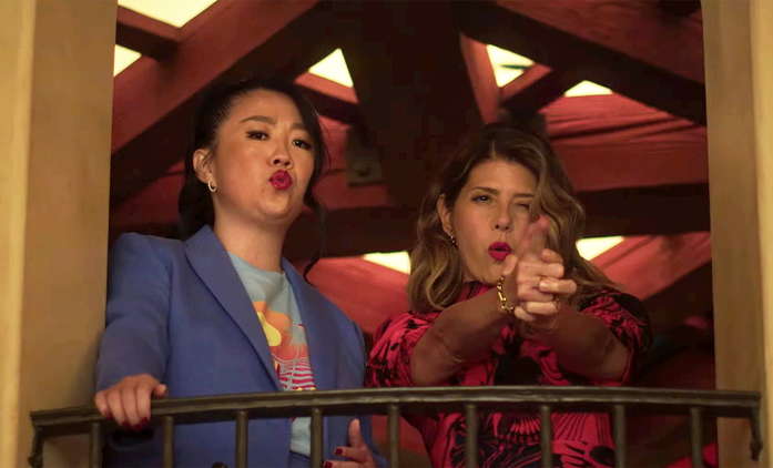 You're Dating a Narcissist!: V romantické komedii se máma snaží dceři dokázat, že randí s blbcem | Fandíme filmu