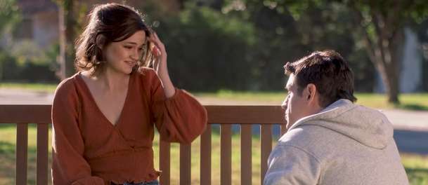 You're Dating a Narcissist!: V romantické komedii se máma snaží dceři dokázat, že randí s blbcem | Fandíme filmu