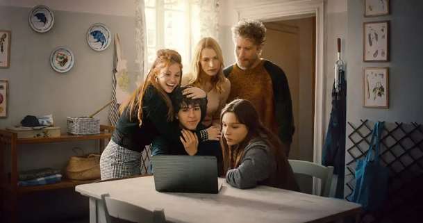 Hlas z ticha: Netflix přináší nové zpracování oscarového dramatu | Fandíme filmu