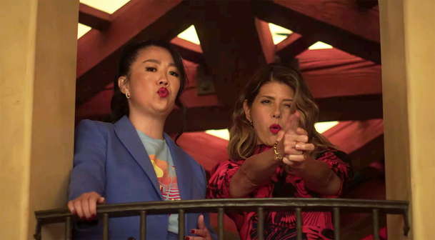 You're Dating a Narcissist!: V romantické komedii se máma snaží dceři dokázat, že randí s blbcem | Fandíme filmu