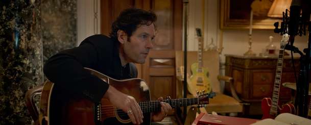 Srdcovka: Do kin se blíží komedie, kde popová hvězdička ukradne svůj největší hit | Fandíme filmu