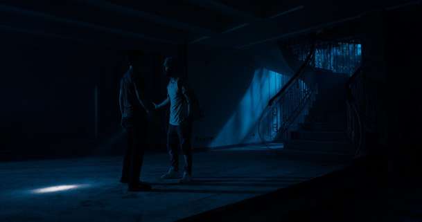 Do Not Enter: Partu influencerů čeká v opuštěném hotelu noc hrůzy | Fandíme filmu